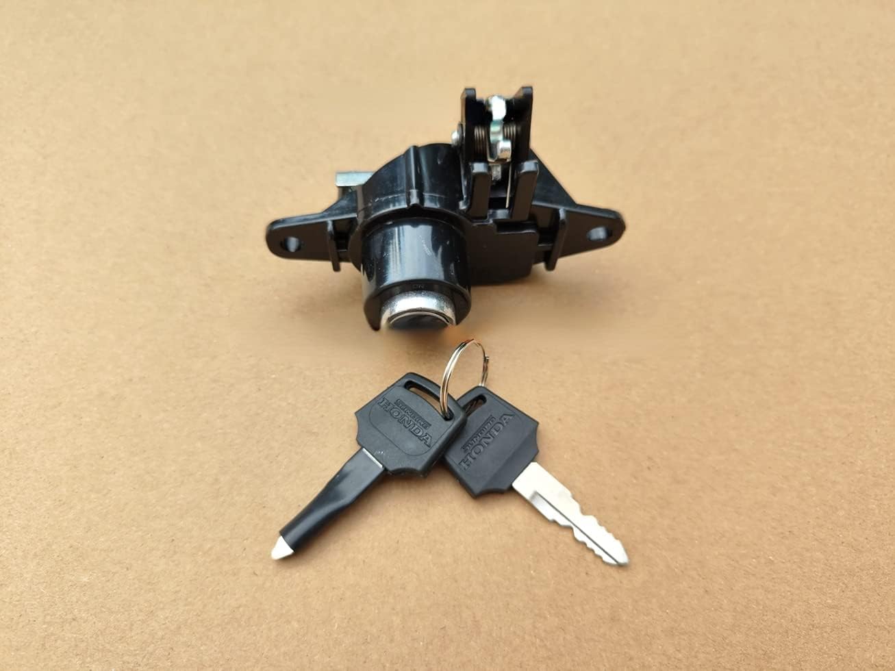 Motorcycle accessories SDH110T-2-3-5-6-7-8-8A-8B trunk lock