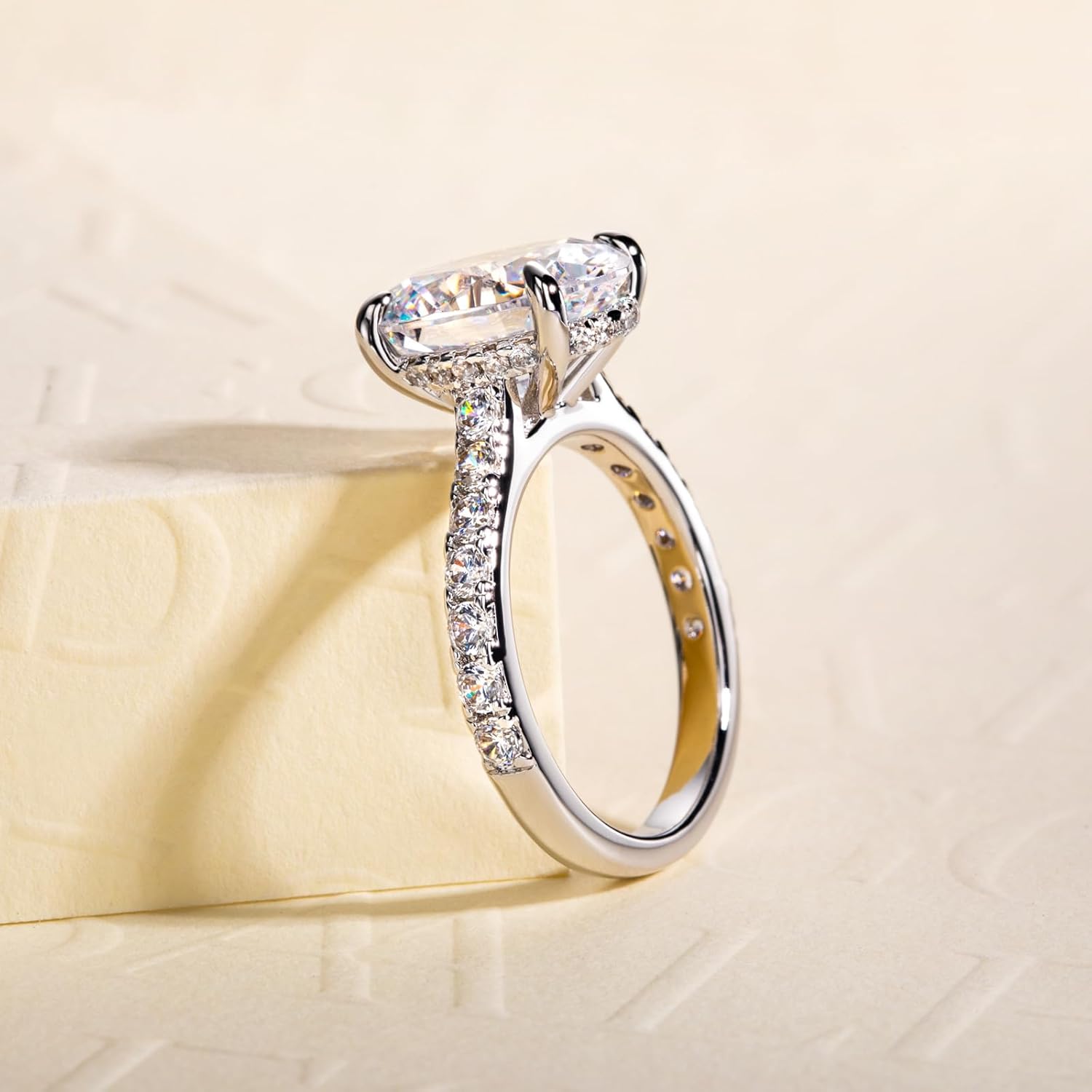 3CT-6CT Cubic Zirconia Round Cut/Oval Cut/Cushion Cut Engagement Rings 5A Grade Simulated Diamond CZ Wedding Promise Anniversary Rings for Women