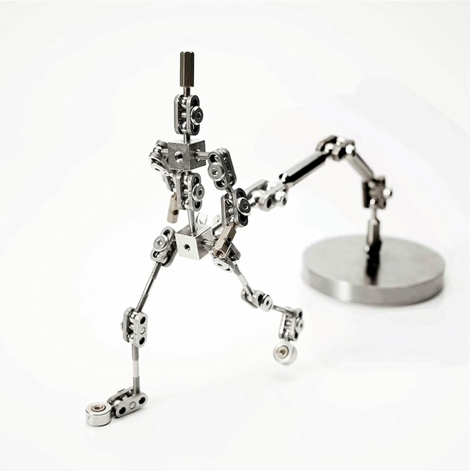 Système de montage à armature en acier pour modélisme de précision
