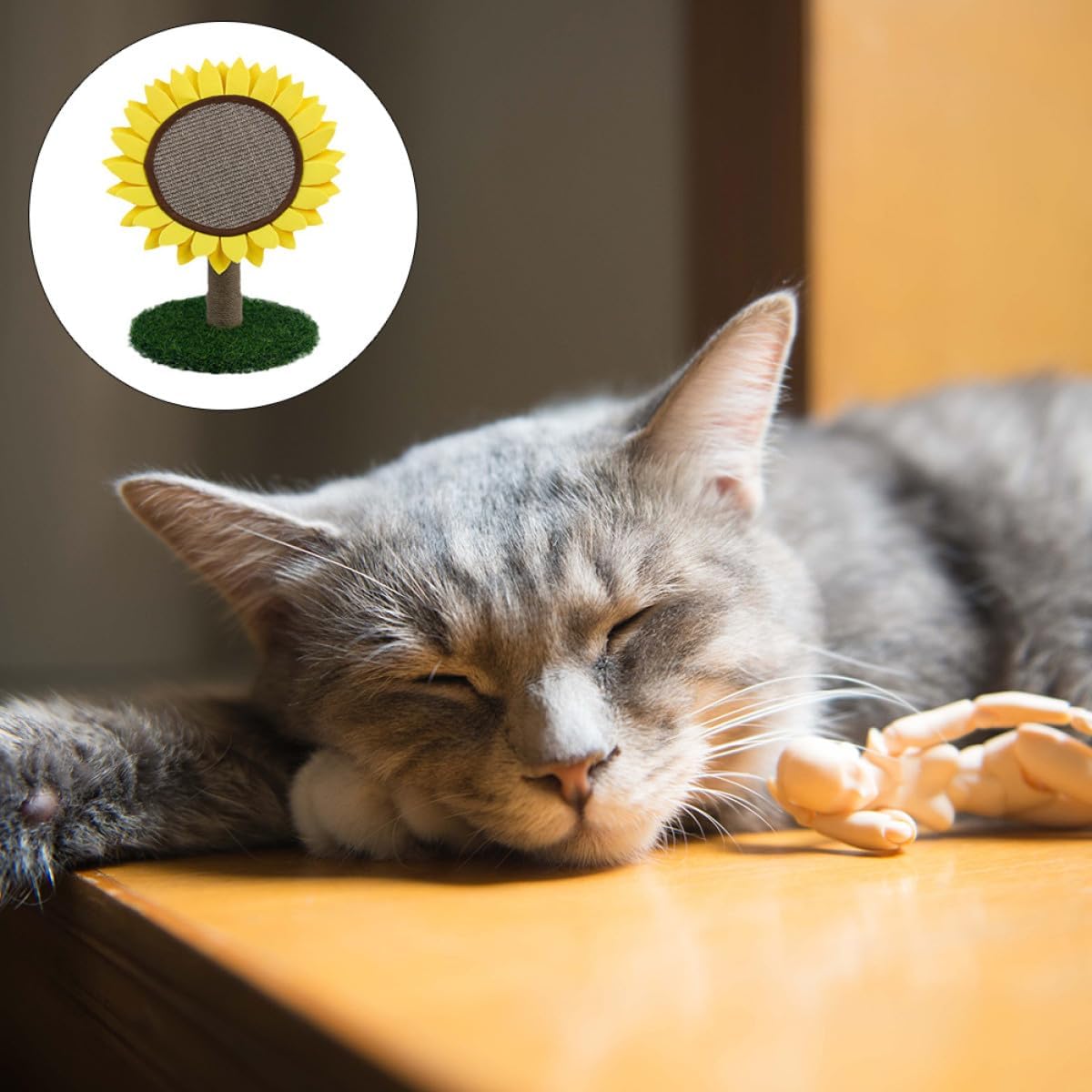 Sunflower Cat Scratching Post Cat Play Sisal Grinding Claws Sturdy Indoor Pet Furniture for Active
