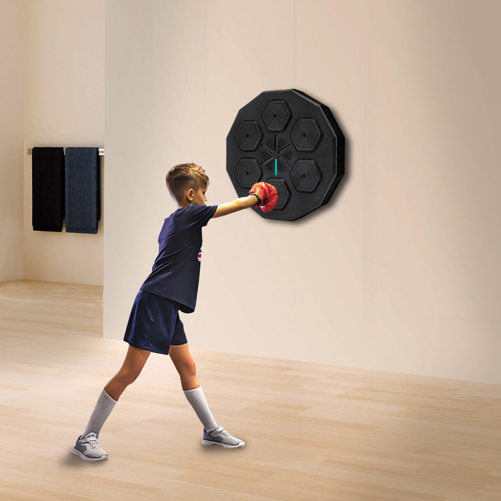 Máquina de boxeo con pantalla LED – Entrenamiento de boxeo montado en la pared con altavoz Bluetooth, alivio del estrés y ejercicio de reacción, incluye guantes y carga USB