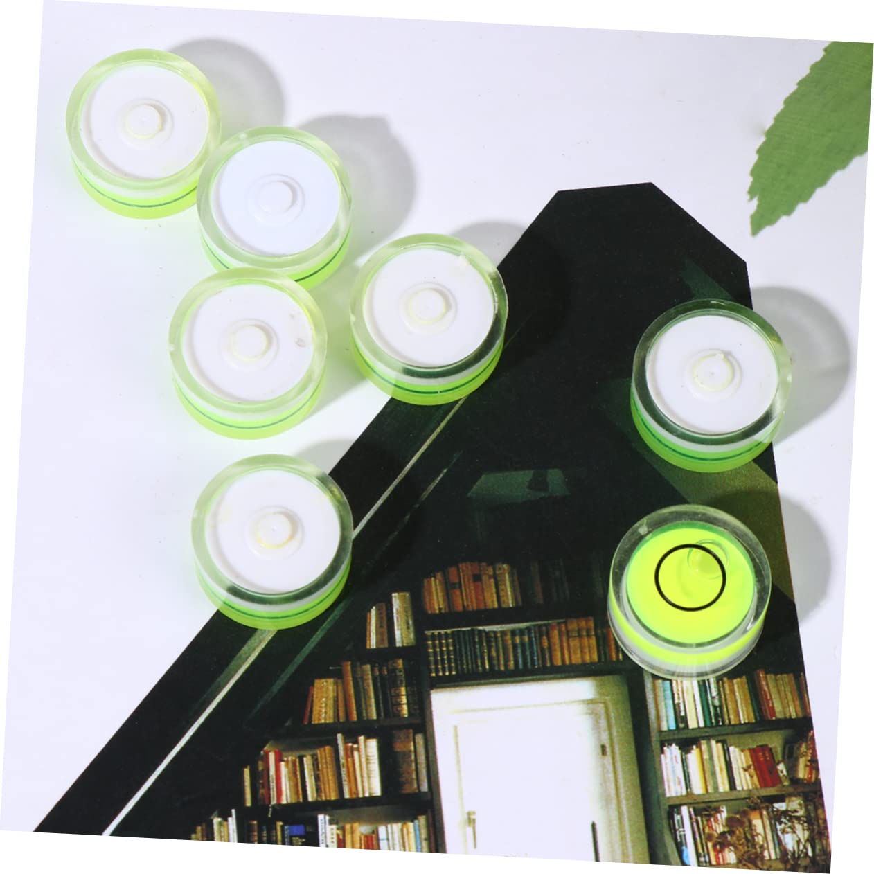 Uonlytech Lot de 2 Niveaux à Bulle Circulaires Universels en Plastique Diamètre 15 X 8 Mm Vert pour Précision 16 Pièces