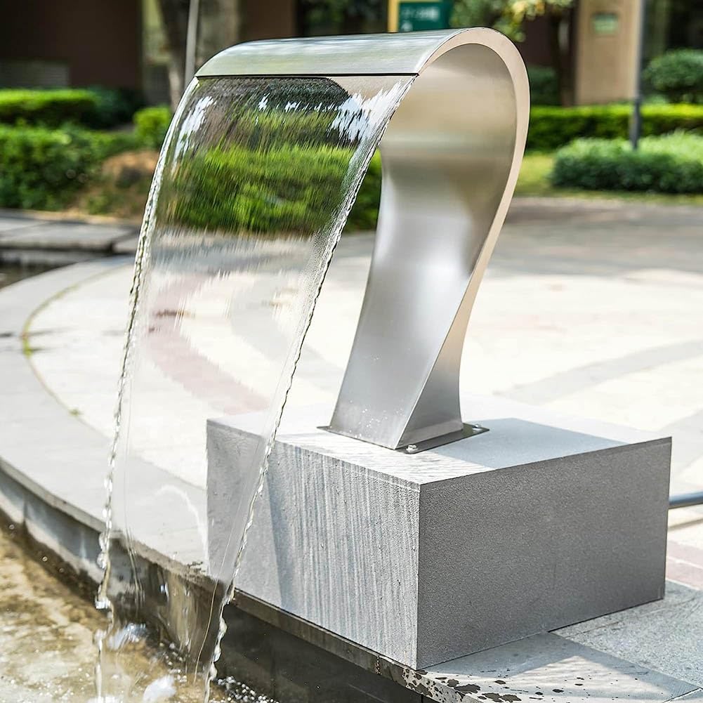 Een waterelement is een aanwinst voor je tuin - Natuurlijk Decoratief