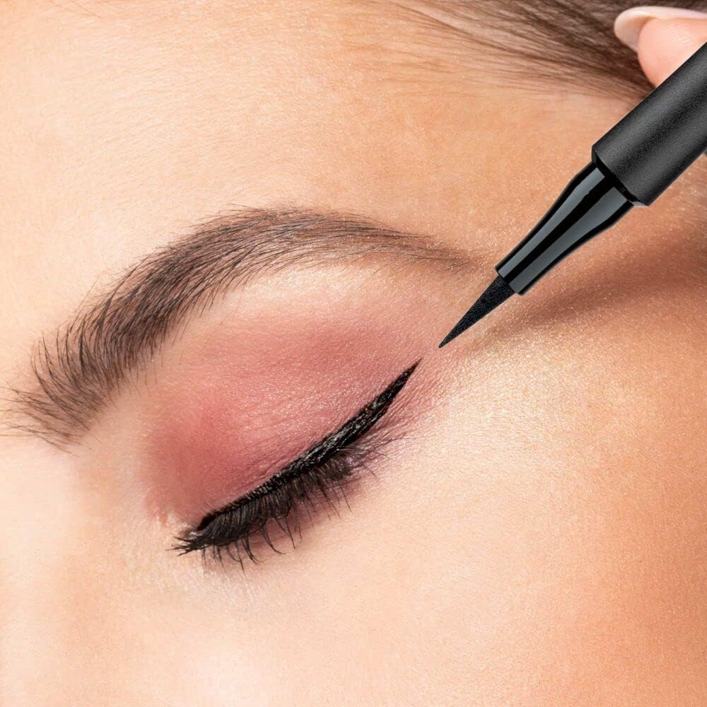Notre avis sur l'eye-liner gel Artdeco 1180 : précision et confort
