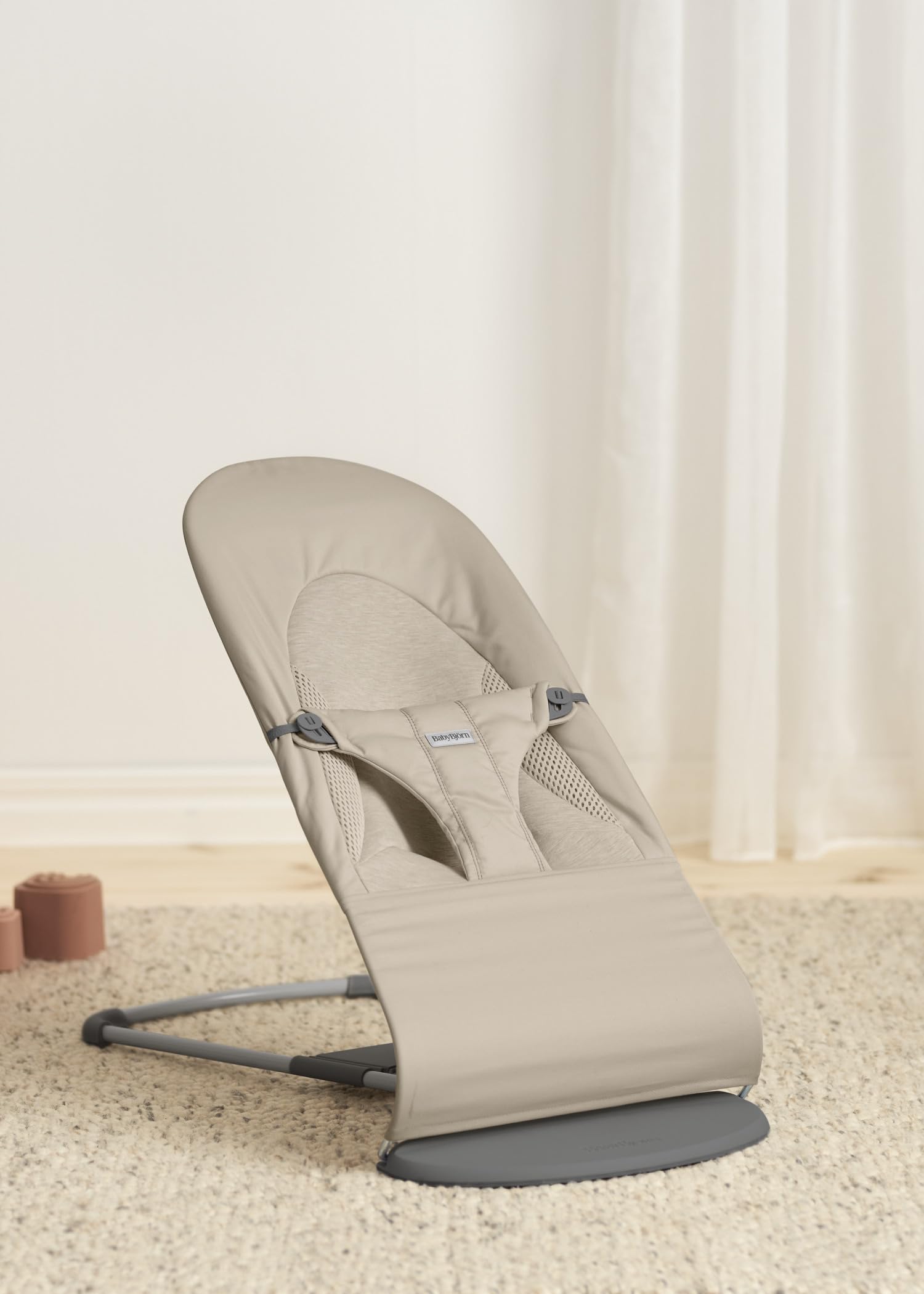 BabyBjörn Babywippe Balance Soft, Gewebt/Jersey, Tri-Fabric, Sandgrau