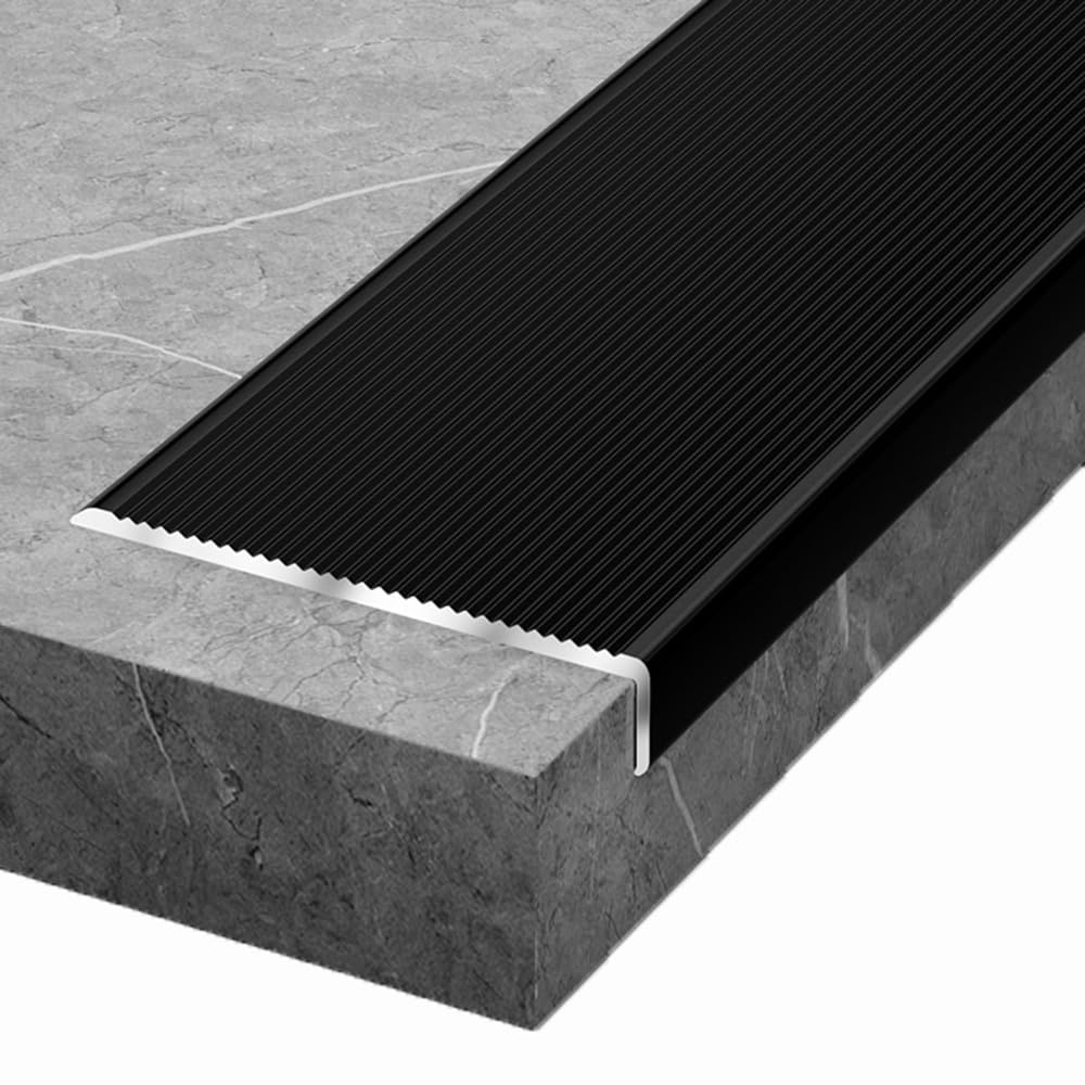 Profilo antiscivolo in alluminio ir Ed L-Sd ir Protect 10 cm larghezza 140 cm lunghezza (nero) – Protezione angolare per gradini sicuri ed estetica migliorata