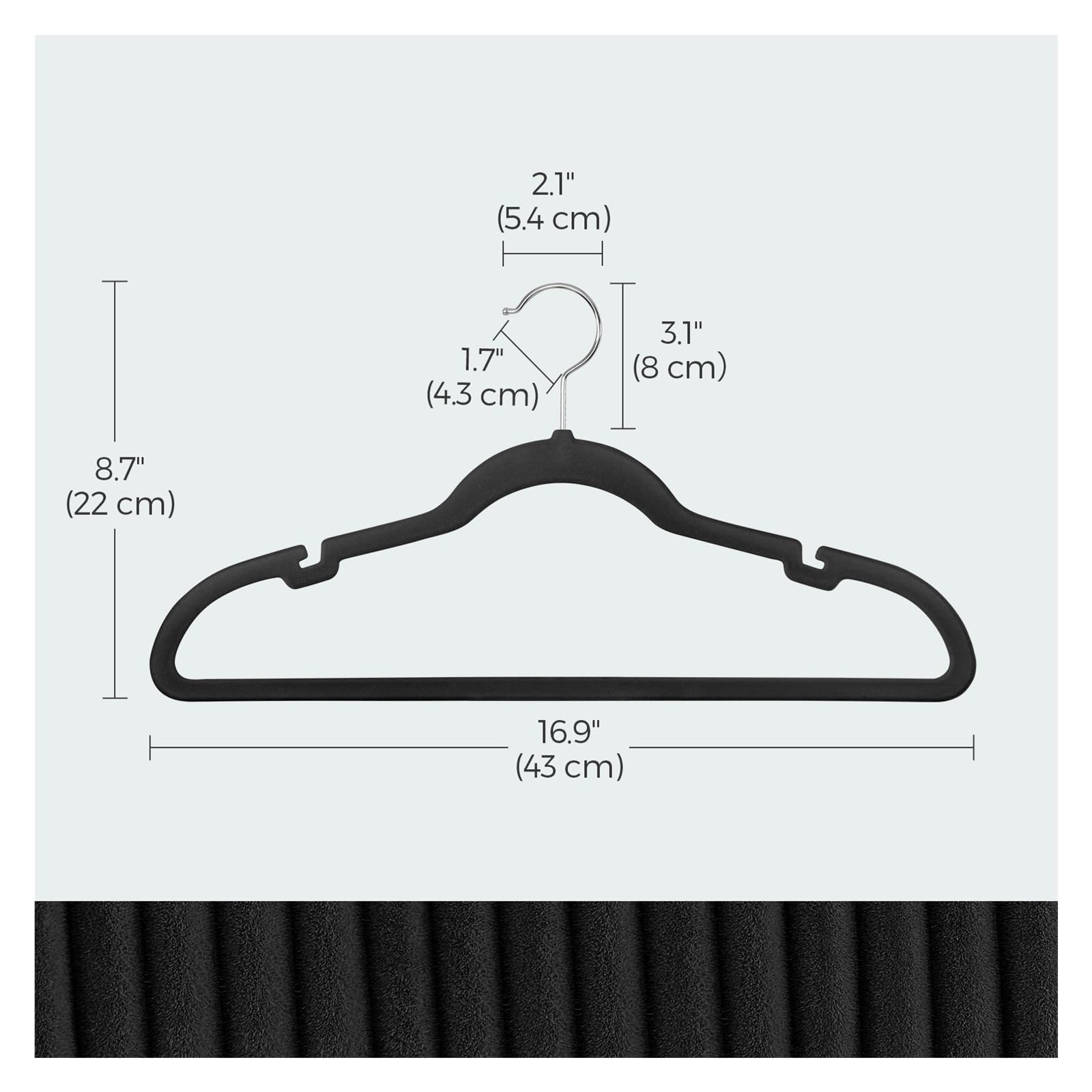 Samt Kleiderbügel Kleiderbügel aus Samt, 30/50 Stück, rutschfest, mit Schulterkerben, Hosenstange, 360° drehbarer Haken for die Aufbewahrung von Anzügen(Beige,10 Pack)