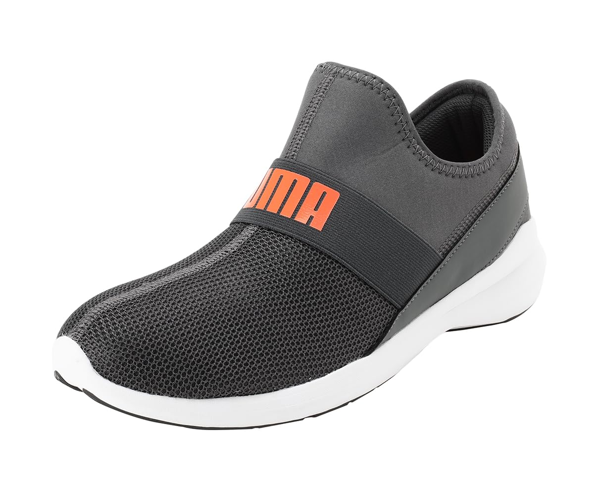 Puma Men Pace Sneaker