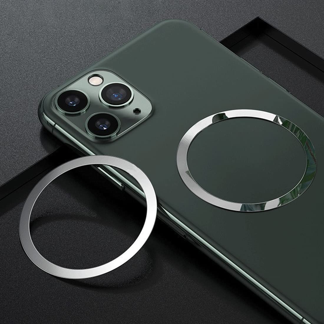 Uniwersalny bezprzewodowy metalowy magnes z naklejką - 2 kolory ultra cienkie metalowe pierścienie kompatybilne z bezprzewodową ładowarką samochodową MagSafe do większości smartfonów