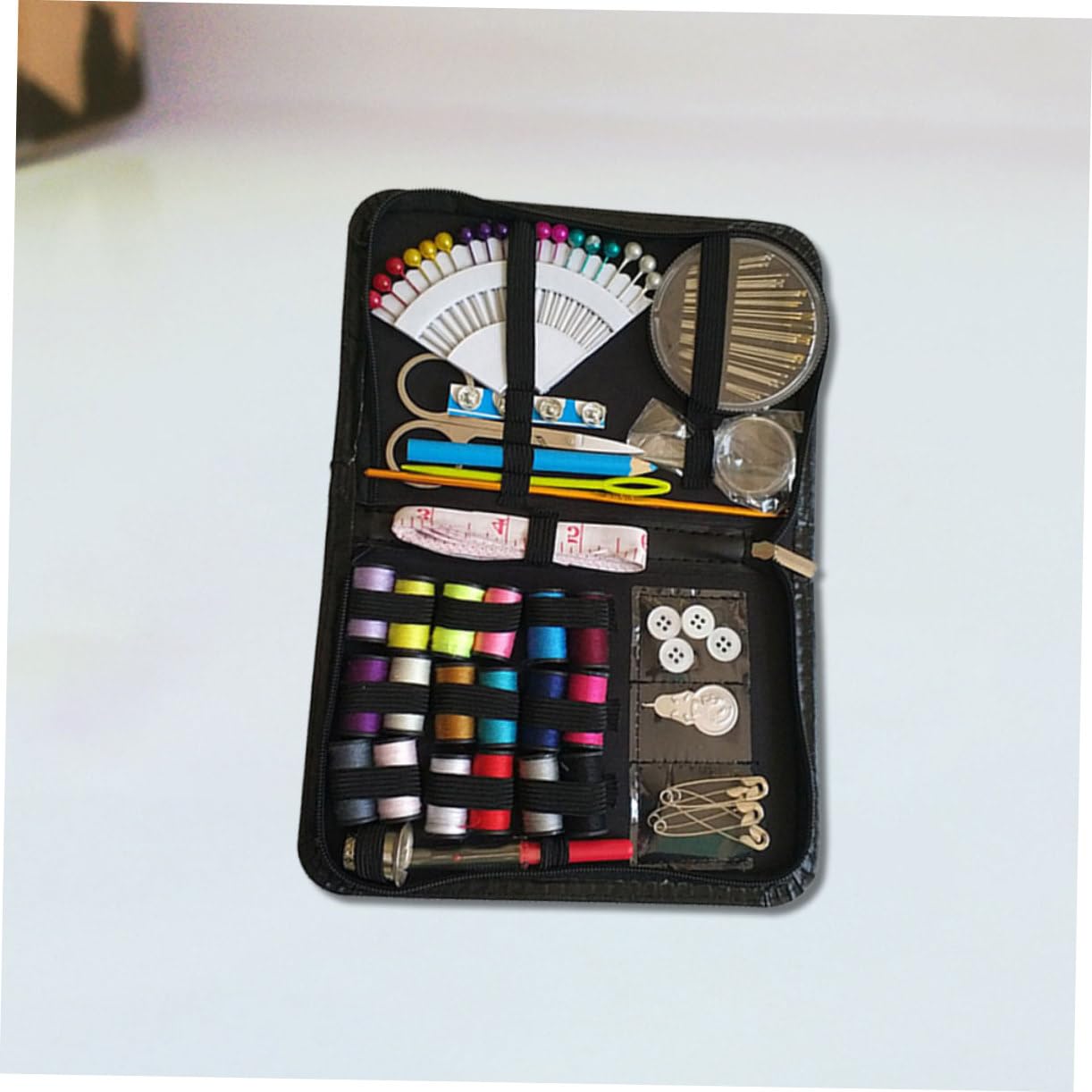 NUOBESTY Kit da Cucito 87 Pezzi Multifunzione Accessori in Pelle Pu, Design Compatto per Riparazioni Quotidiane e Lavori di Cucito a Casa