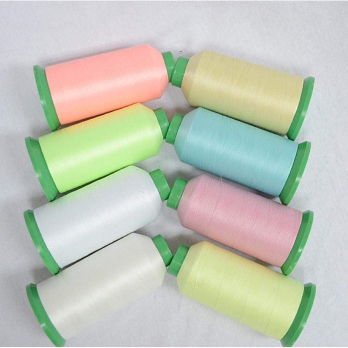 Gatuida 5 Hilos de Poliéster Luminosos para Bordado y Punto de Cruz, Hilo de Coser Flexible y Brillante para Tejido a Mano y Máquina Color Aleatorio