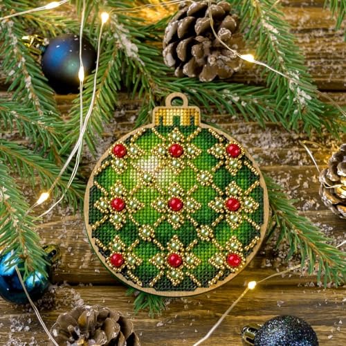 Image of Wizardi Wonderland Crafts Cross-Stitch kit on Wood FLW-007