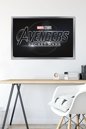 Vista 26 de Trends International Marvel Avengers: Secret Wars - Póster de pared con logotipo Versión enmarcada Barnwood
