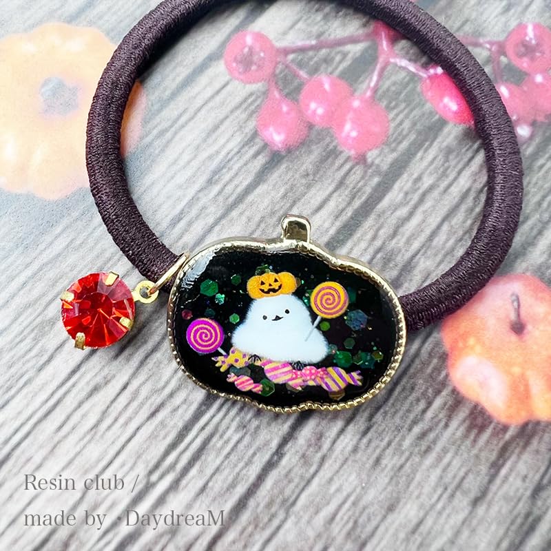 No.67　レジン ヘアゴム キーホルダー ピンバッジ シマエナガハロウィン No.67 レジン ヘアゴム キーホルダー ピンバッジ シマエナガ