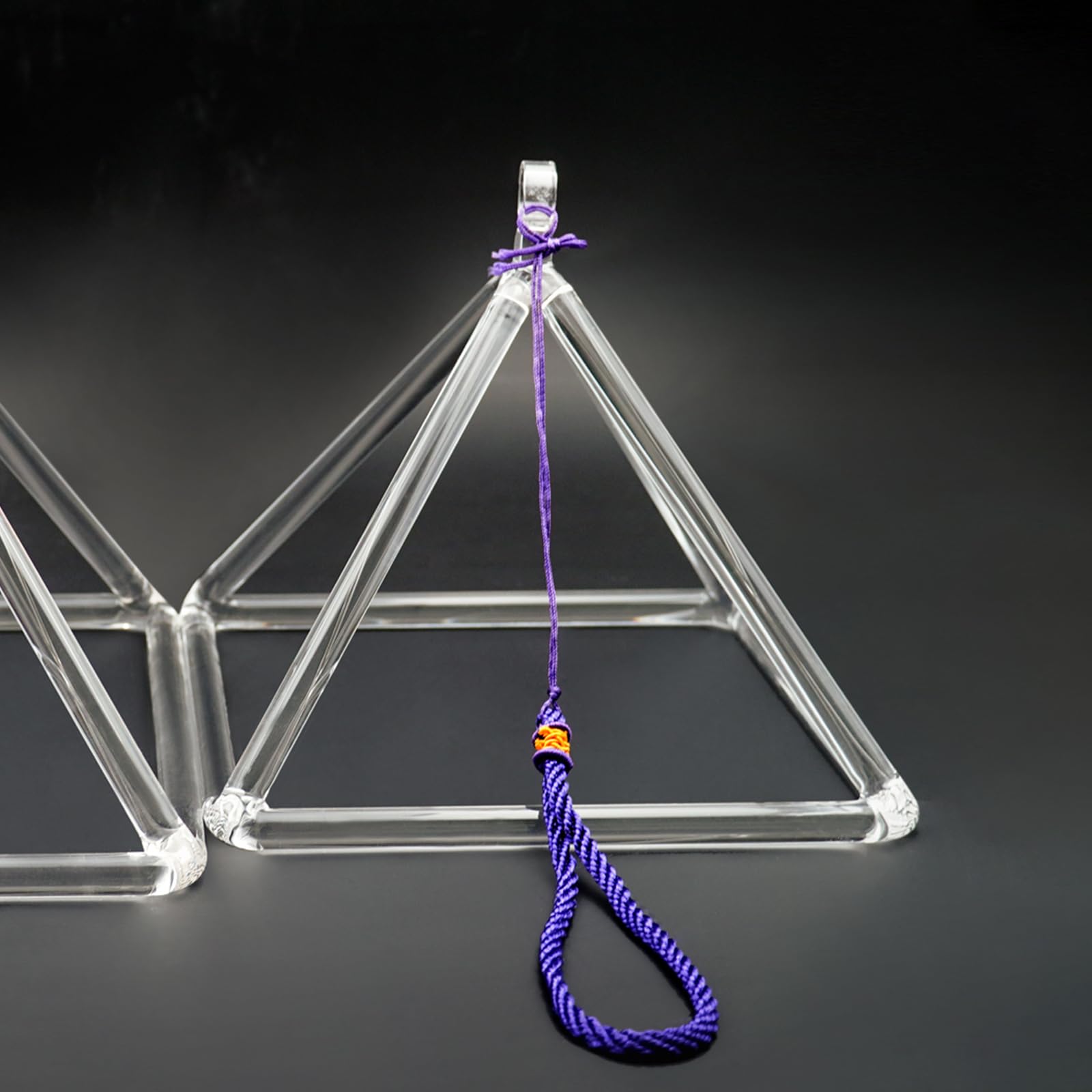 Hye-eun Piramide di cristallo da 8 pollici in quarzo trasparente con asta sonora di cristallo e corda viola, per terapia acustica, meditazione e lavoro energetico