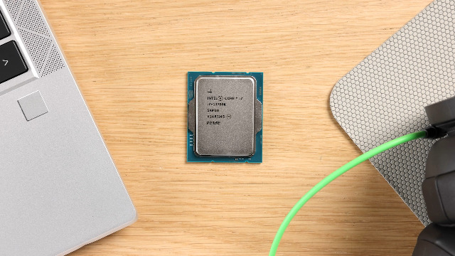 Intel Core i7-13700K＋MB＋RAM＋SSD Intel Core i7-13700K Desktop Processor 16 cores (8 P-cores +