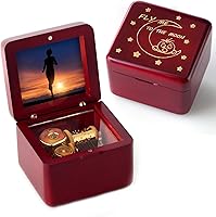 Vista 8 de Caja de música de madera natural con grabado láser vintage, mini caja musical con reloj de cuco, marco de foto musical, regalo para el día