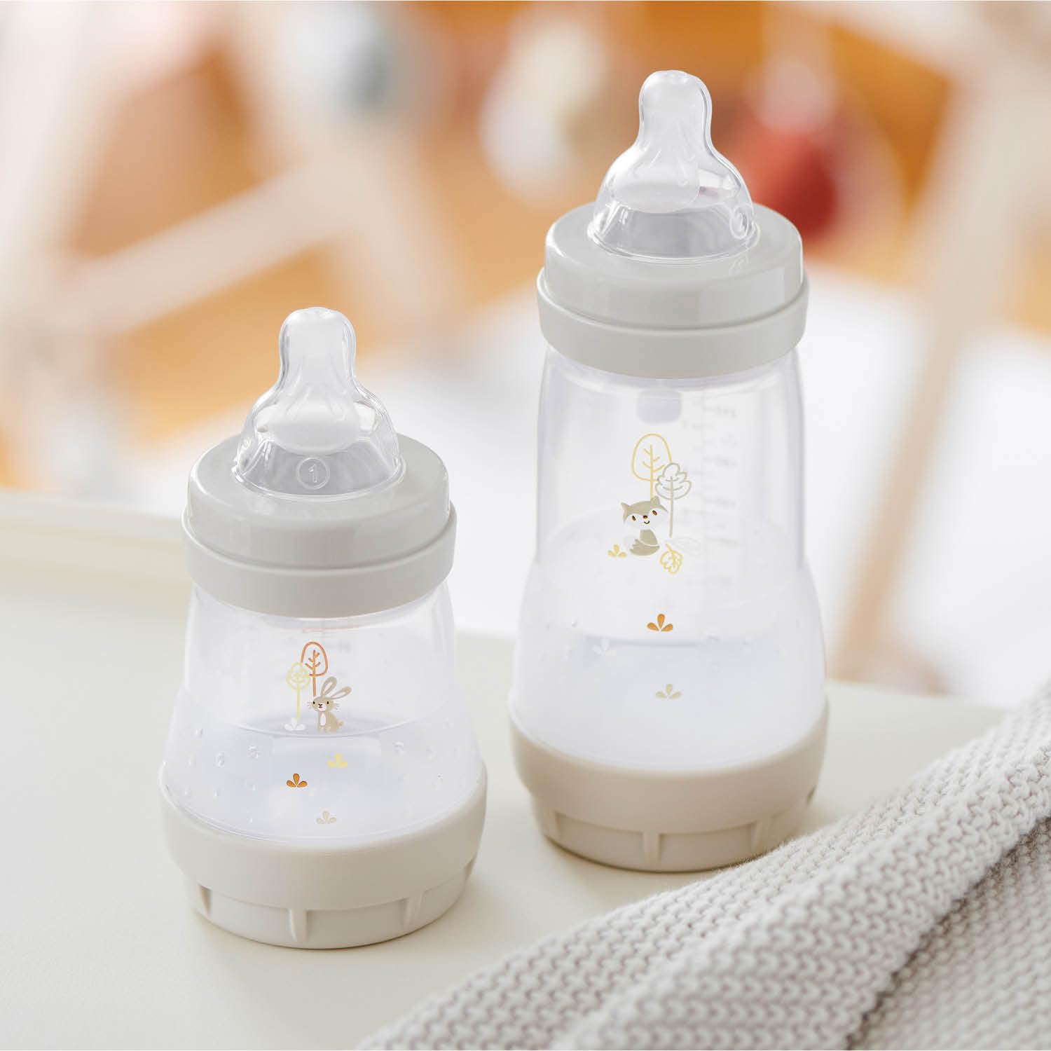 MAM Biberon Set Neonato con 2 biberon anticolica Easy Start 130 ml e 260 ml e Ciuccio Original Start, Riduce bolle d'aria e il rischio di coliche, Accessori neonati con tettarella in silicone, Neutro