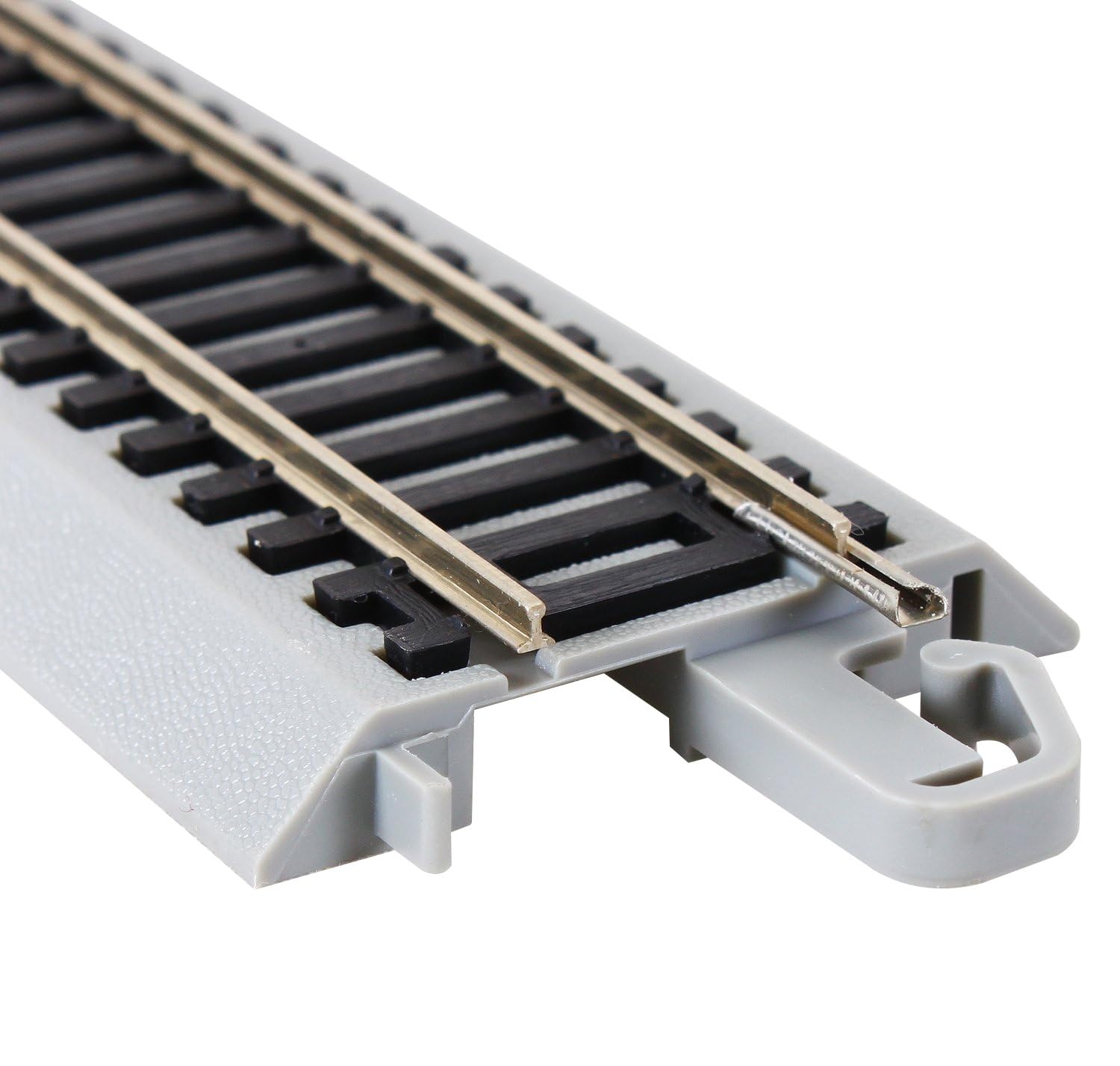 Bachmann Trains - Snap-Fit E-Z TRACK ONE-THIRD SECTION 18" RADIUS CURVED (4/card) - NICKEL SILVER Rail With Gray Roadbed - HO Scale - Image 4
