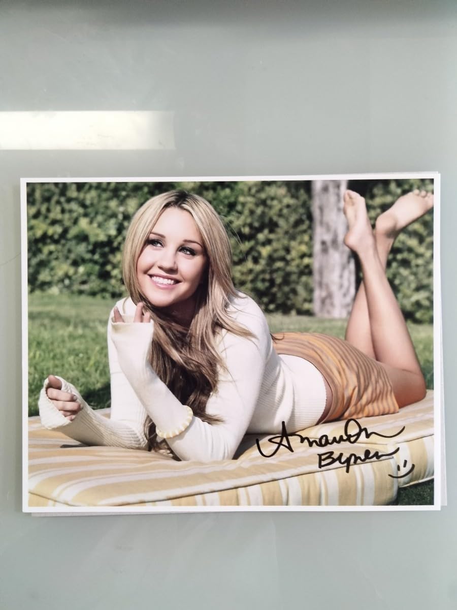 Amazon.co.jp: アマンダバインズ直筆サイン入り超 特大写真…Amanda 