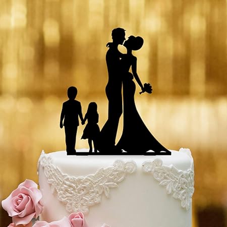 Decoration De Gateau De Mariage Avec Couple De Maries Et Enfants Silhouette De Famille Decoration De Gateau De Mariage Avec Deux Garcons Cadeau D Anniversaire Amazon Fr Cuisine Et Maison