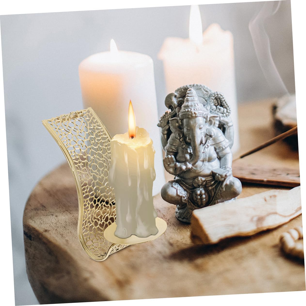 3pcs Wall Mounted Candle Sconces Golden Iron Hollow Design