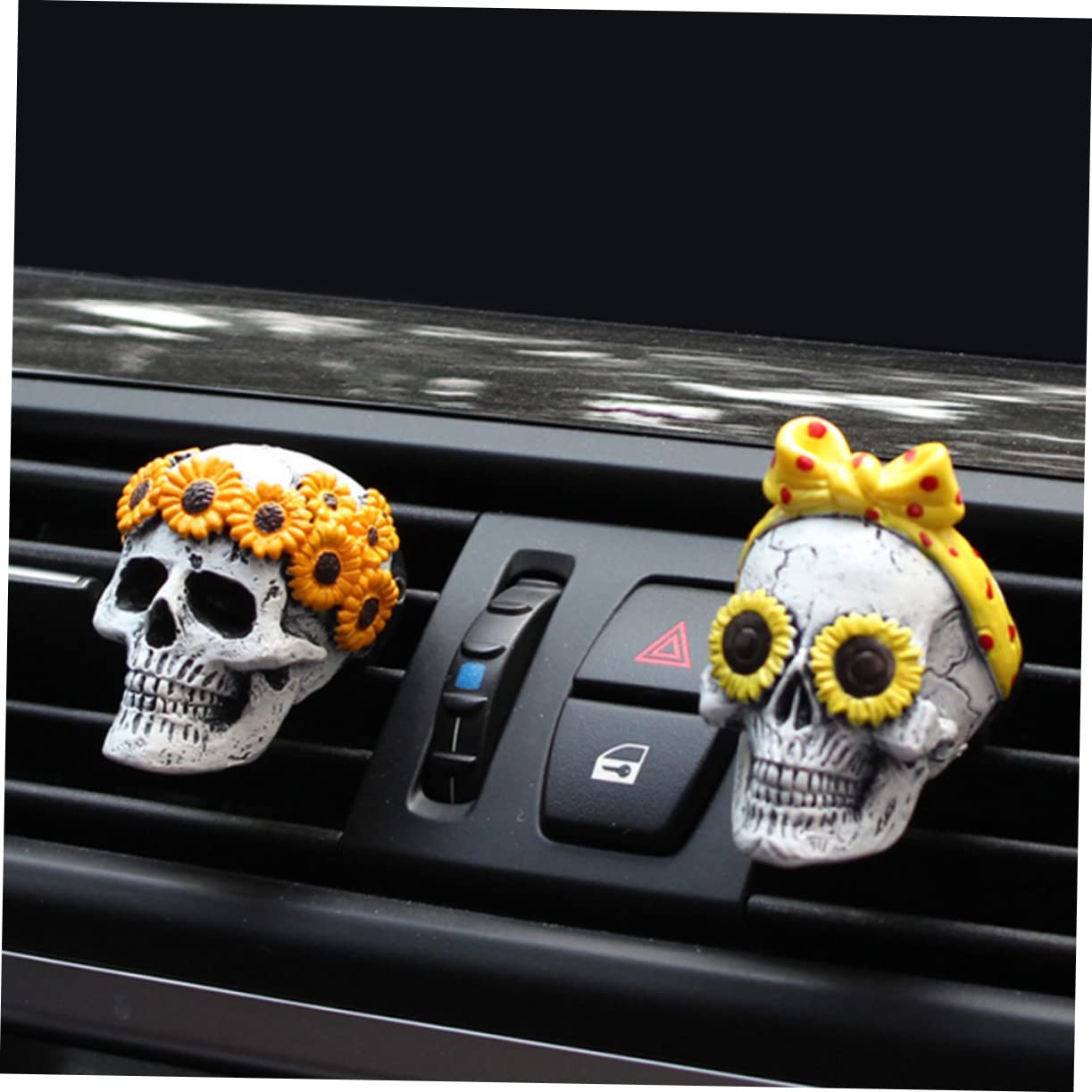 GLEAVI 6pezzi Diffusore Profumo Auto Creativo Forma Di Teschio Da Clip Aromatiche Per Interni Auto Facile Installazione Design Adorabile Atmosfera Rinfrescante