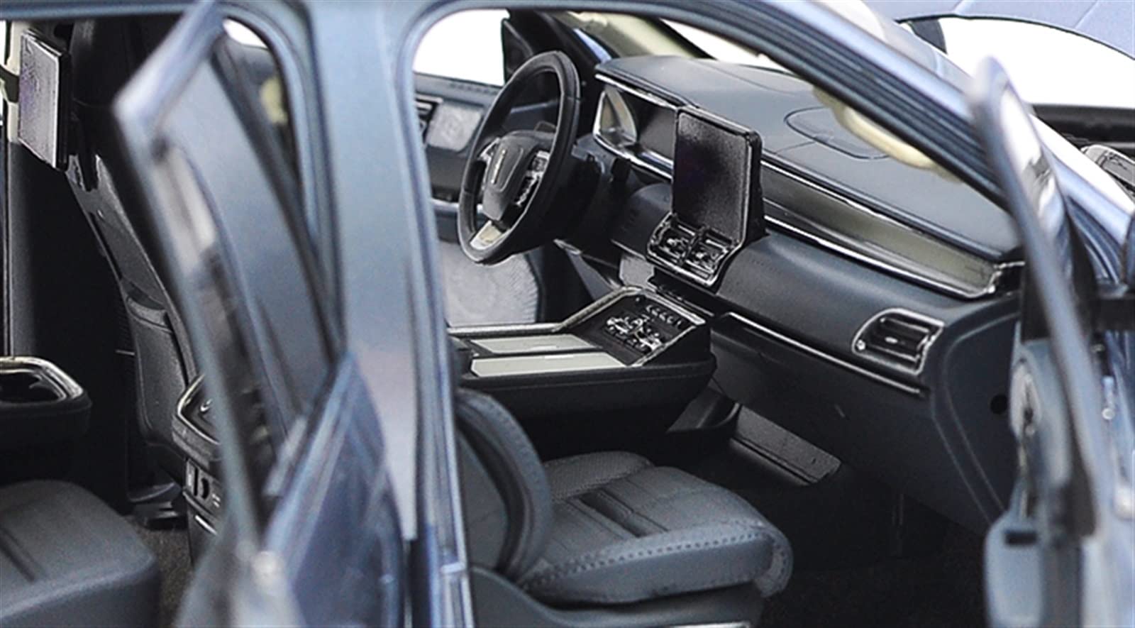 Amazon | 精巧な自動車モデル リンカーンナビゲーター