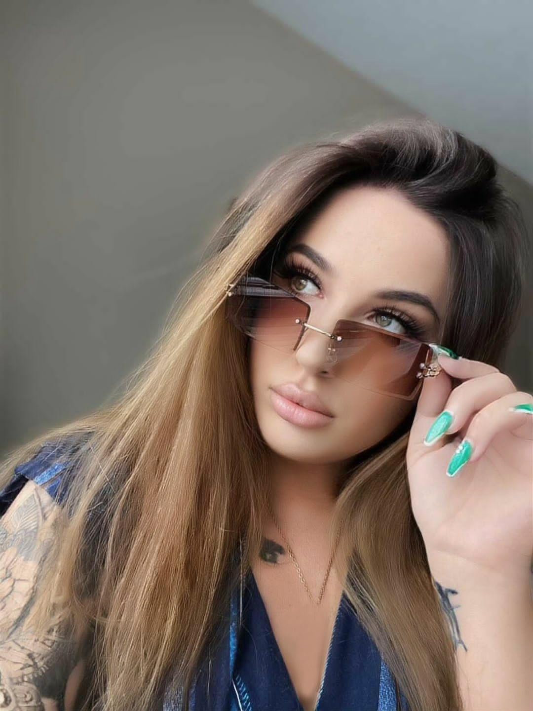 FEISEDY Vintage Rimless Sunglasses Rectangle Frameless Candy Color Glasses Women Men B2642