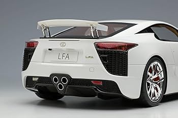 Amazon | EIDOLON 1/18 レクサス LFA 2010 リアウィングアップ ホワイ