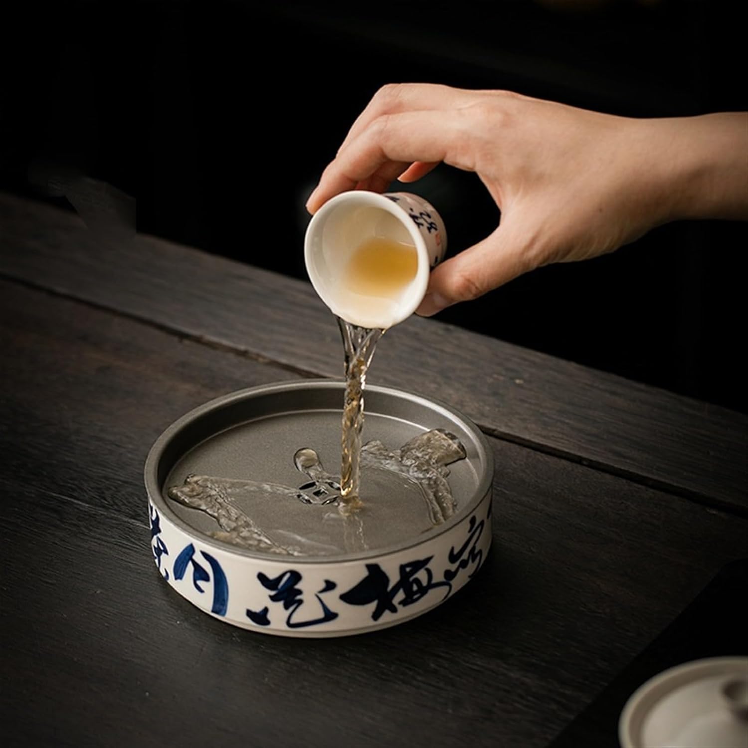 Tea Tray Kung Fu Tea Tray Vintage Hand-Painted Blue and White Poetic Pot Bearer Dry Brewing Table Underglaze Ceramic Water Storage Tea Bearer Kung Fu Tea Sets Cover Bowl Pot T,