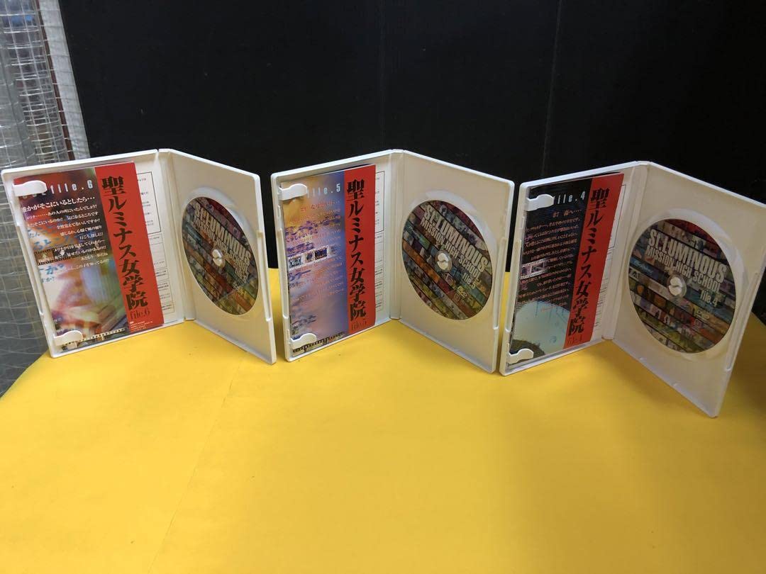 Amazon.co.jp: 聖ルミナス女学院 DVD-BOX 初回限定版 : パソコン・周辺機器