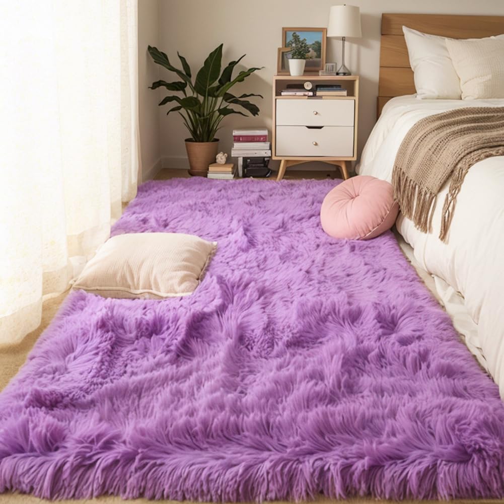 Tapis violet grand format pour salon chaleureux et chambre d'enfant moderne