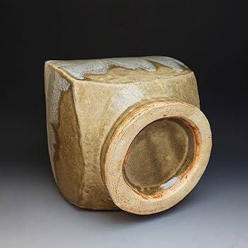 Amazon.co.jp: 武内晴二郎 作 羽島焼灰釉掛分方壷 共箱 : おもちゃ