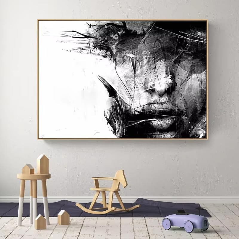Affiche moderne abstraite visage pour embellir un mur blanc vide