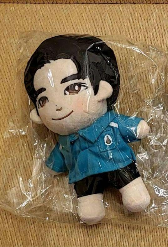 GMMTV GeminiFourth ぬいぐるみ Amazon.co.jp: GMM公式 Fourth ぬいぐるみ 1体 GeminiFourth