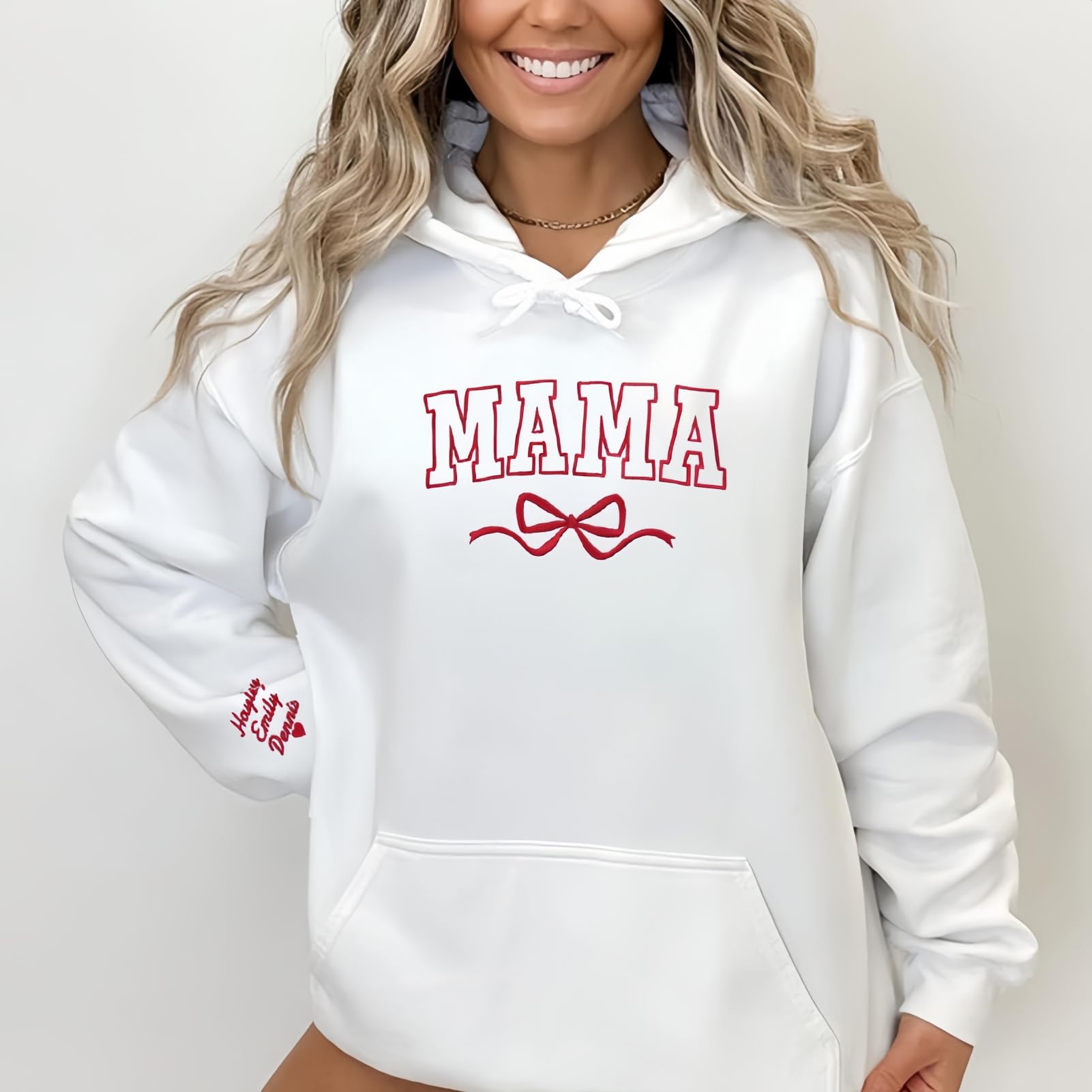 Drawelry Personnalisé Maman Sweat à Capuche avec Nom de l'enfant Cœur Ours Forme Imprimé Manches Longues Femme Hoodie Sweatshirt Fête des Mères Anniversaire Cadeaux pour Mom Mama