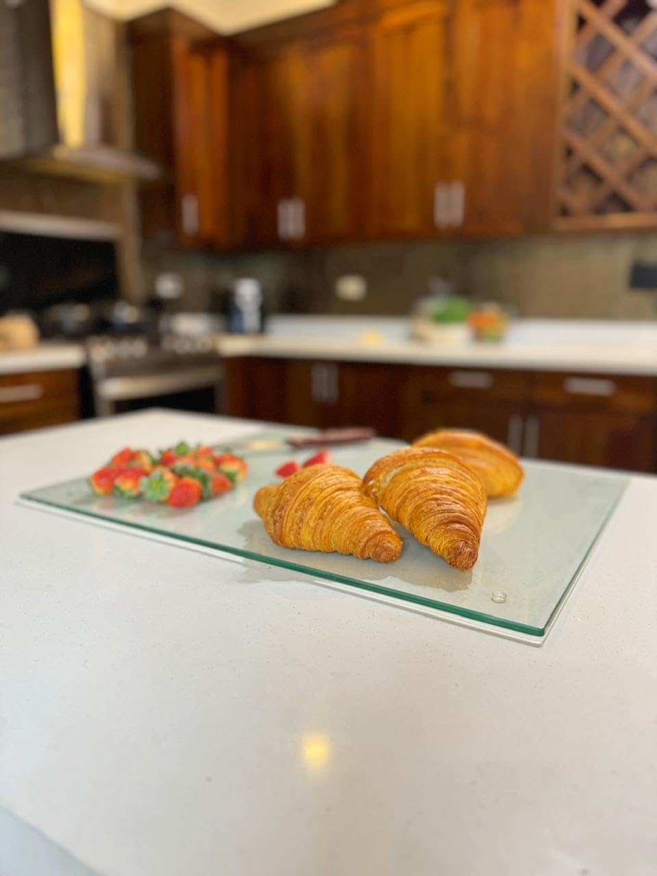 Generic Alupac Tempered Glass Cutting Board for Kitchen (20x16), Long Lasting Clear Glass Cutting Board for Countertop - Scratch, Heat, and Shatter Resistant - Easy to Clean, Large, 664792570013