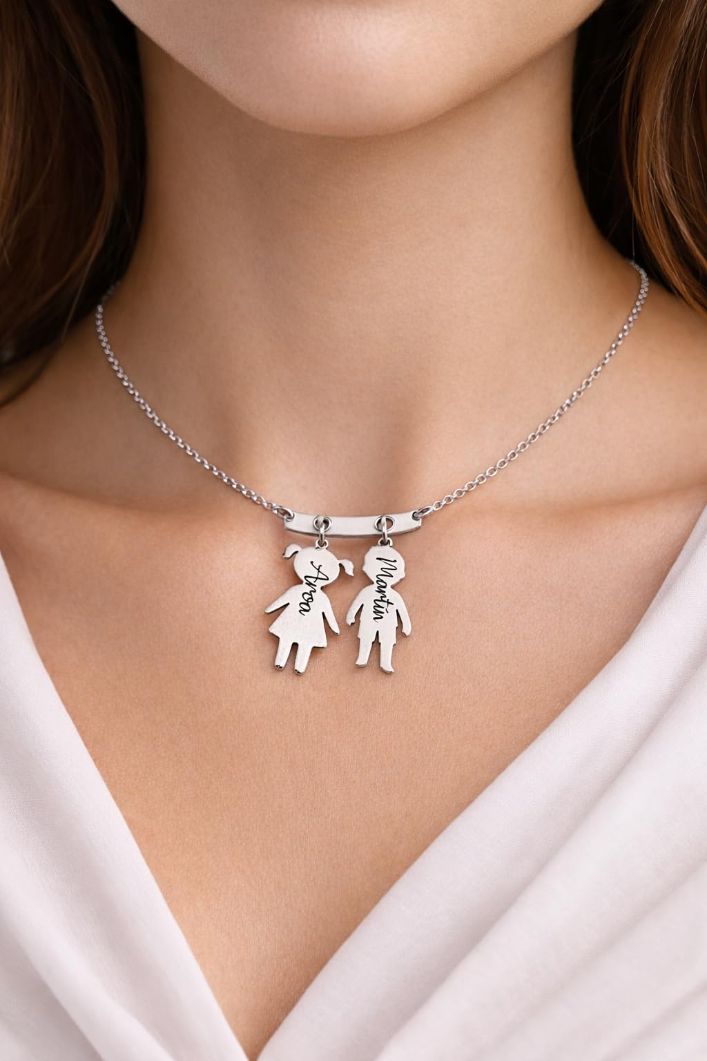 Collar Personalizado Plata de Ley 925 con Nombres – Colgante Niños Grabados – Joya Mamá Madre – Regalo Día de la Madre