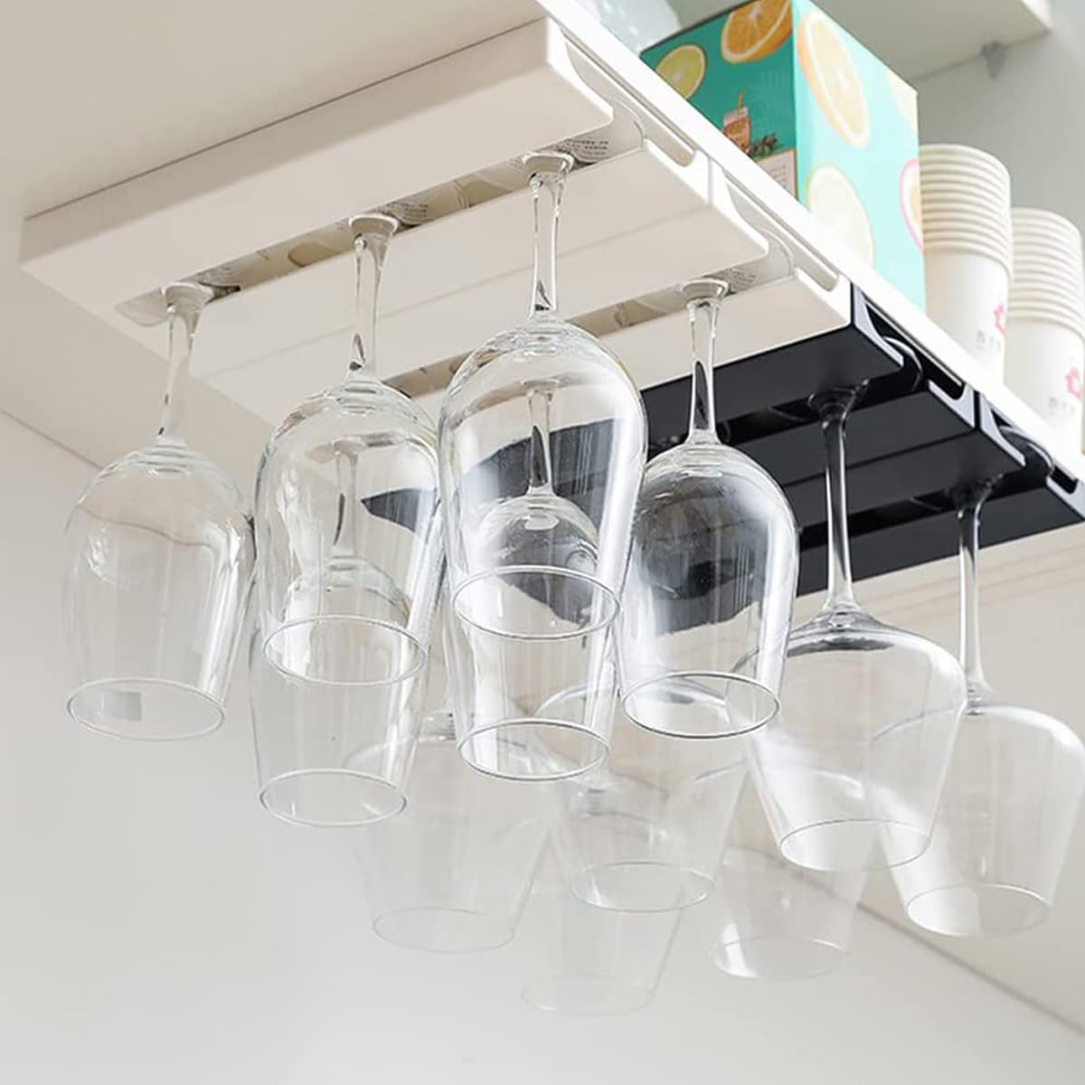 4 Pezzi Porta Bicchieri da Vino Sospeso,Supporto per Calici Vino Senza Foratura,Porta Calici Sottopensile,Portabicchieri Appendere, Scolabicchieri Vino per Bar Ristorante Cucina (Bianco)