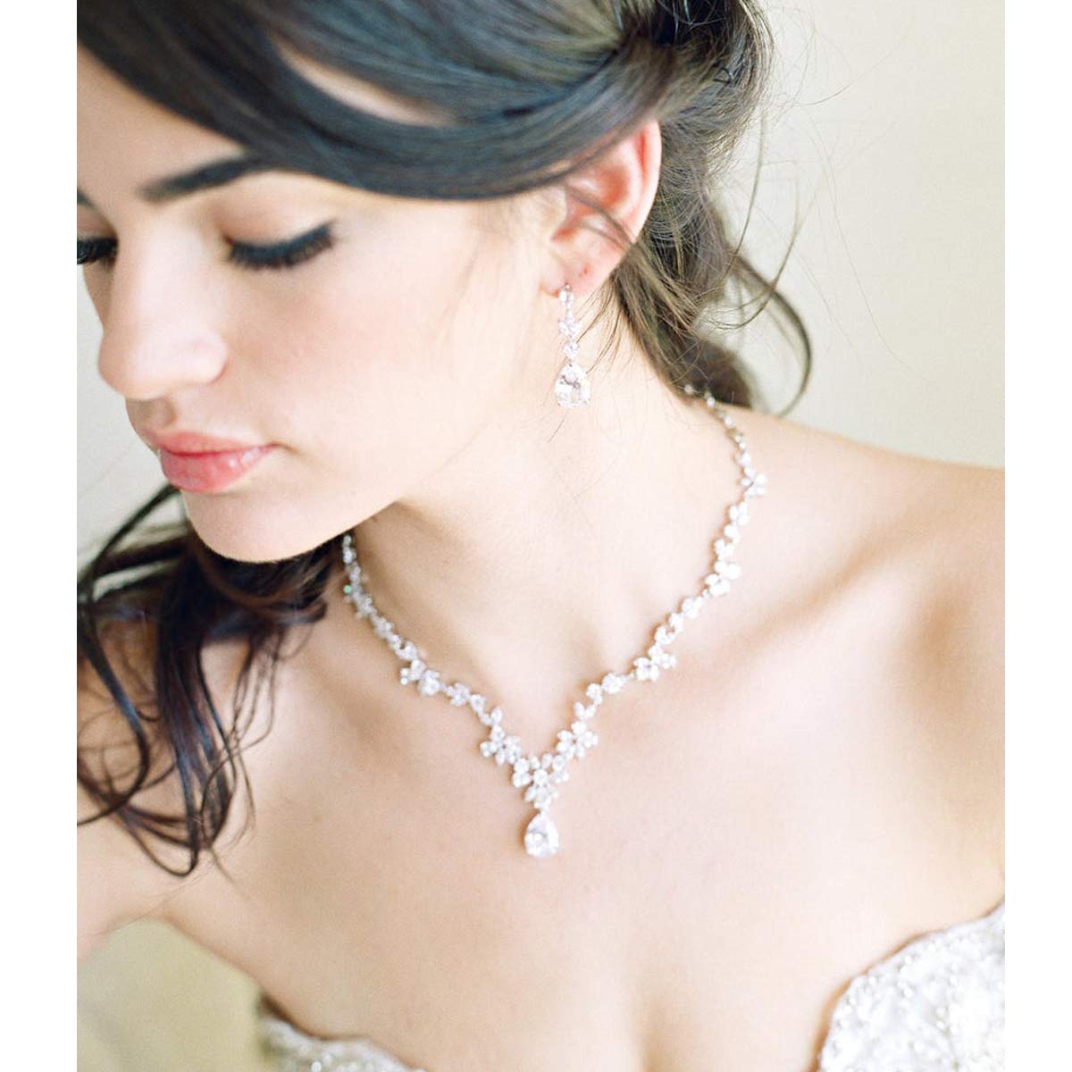 Bijoux Parure Collier et Boucles d'oreilles Fleur Feuille Pendentif Goutte d'eau Parures de Mariage Soirée