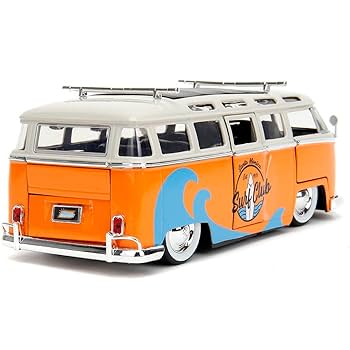 JadaTOYS　1962　1963　VOLKS WAGEN BUS　1/24 Jada 1:24 1962 Volkswagen T1 Bus with Woody Figure Disney