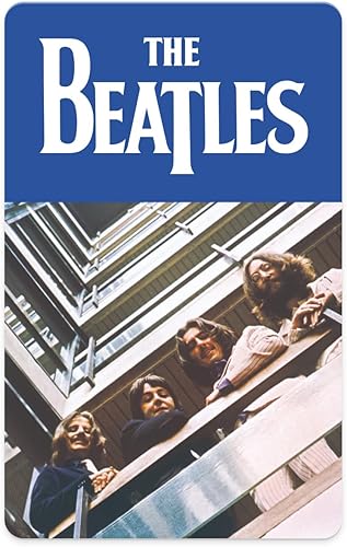 Yoto The Beatles 1967-1970 - Tarjeta musical para niños para reproductor de uso y mini reproductor de audio todo en 1, escucha sin pantalla con