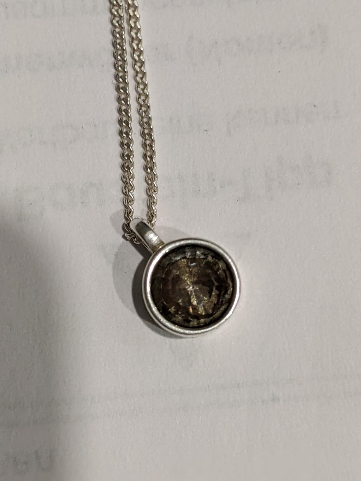 Stein dunkelt schnell nach