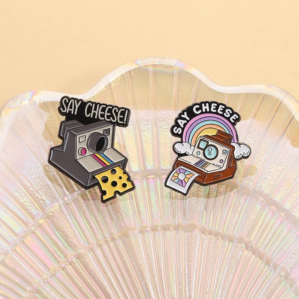 Elegant Camera Shaped Pin Enamel Artwork Photography Enthusiast Gift Compact Design For Backpack Or Hat Decoration