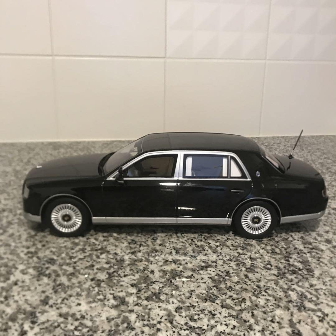 Amazon.co.jp: 1／18 トヨタ センチュリー UWG60 2020 国内閣総理大臣