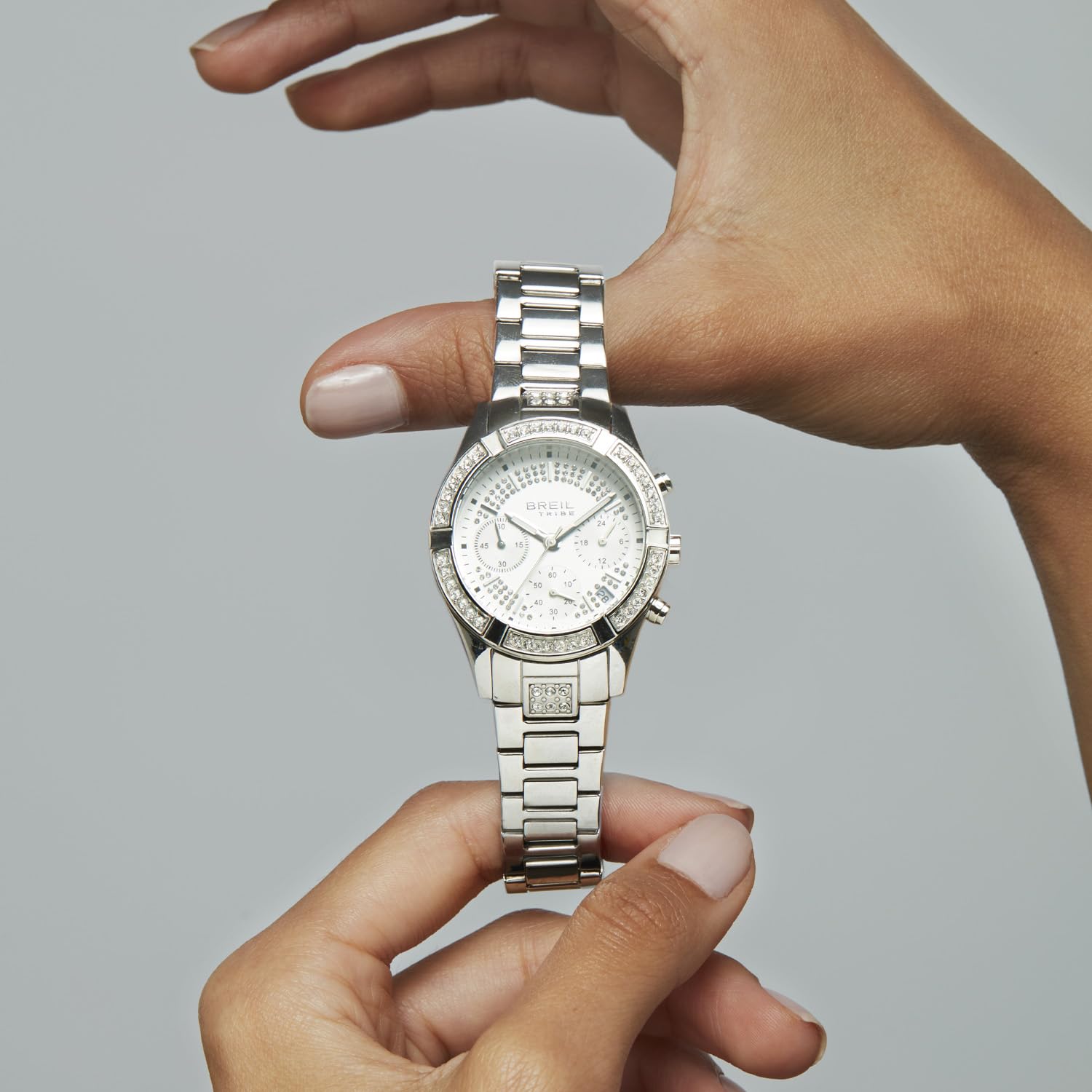 Breil, Collezione C'est Chic, Orologio Donna, Cronografo Donna in Acciaio, Lunetta con Cristalli, Quadrante Bianco con Finitura Satinata, Cassa 36 mm, Pratica Chiusura, Resistente all'Acqua