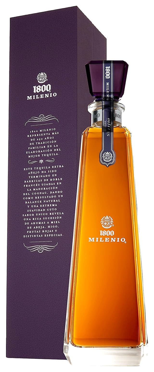 未開封　希少　レア　古酒 テキーラ・クエルボ1800 専用木箱付き オーク樽で14ヶ月以上熟成した高級テキーラ！】 クエルボ 1800