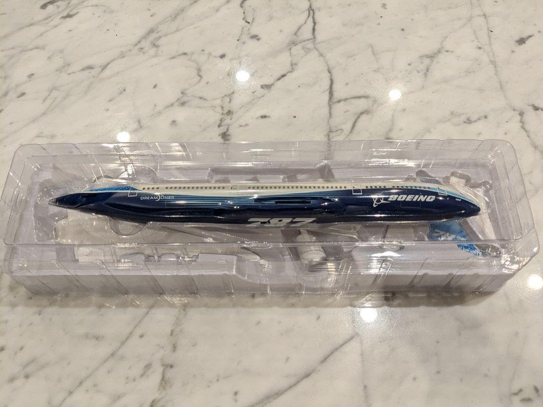 非売品】 BOEING787-9 モデルプレーン ボーイング 787 モデルプレーン