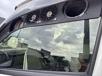 ハイエース WAVE2/3用 排気ダクト ハイエース WAVE2/3用 排気ダクト助手席窓枠パネル - メルカリ